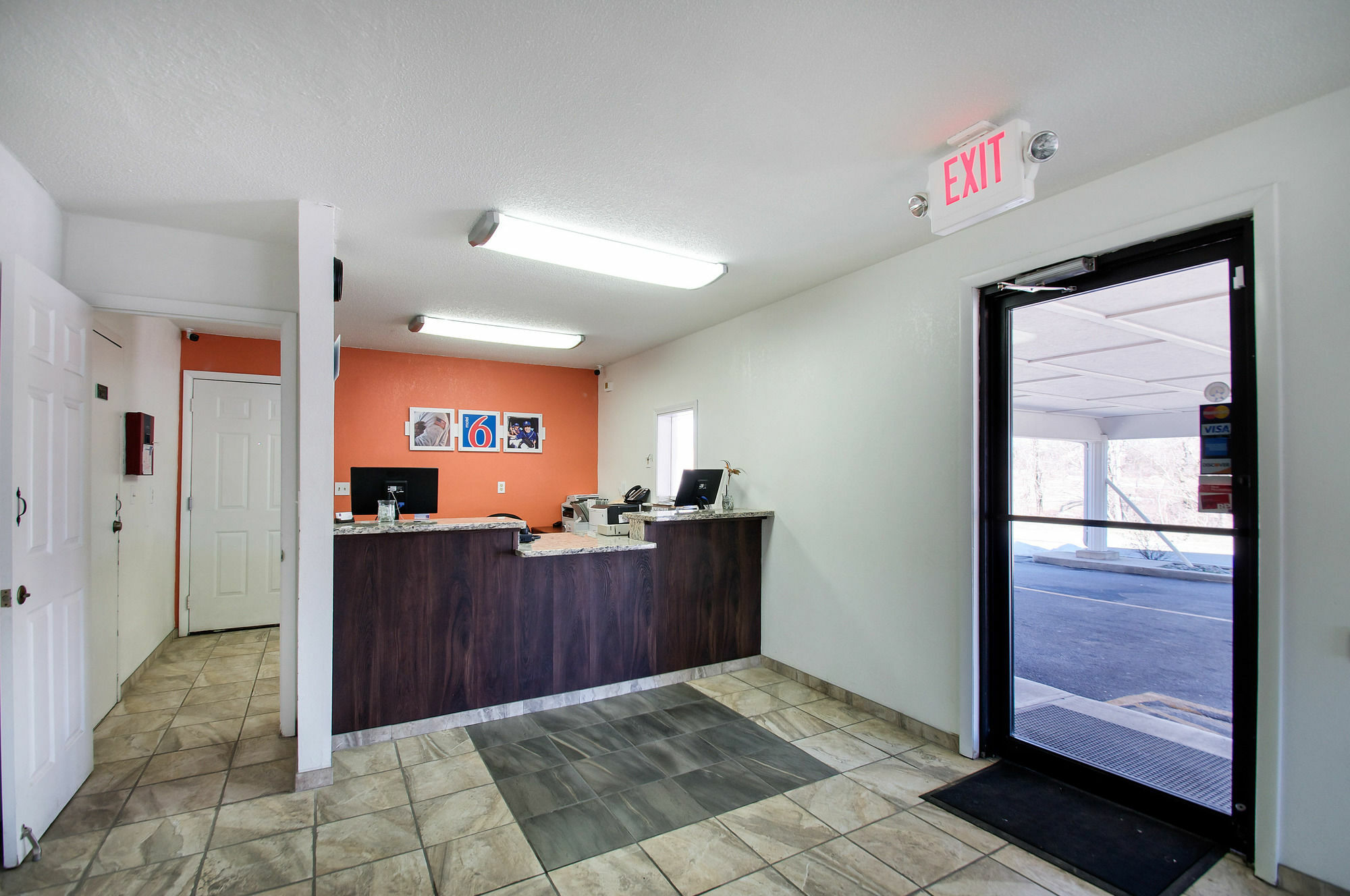 Motel 6-Charles Town, WV Extérieur photo